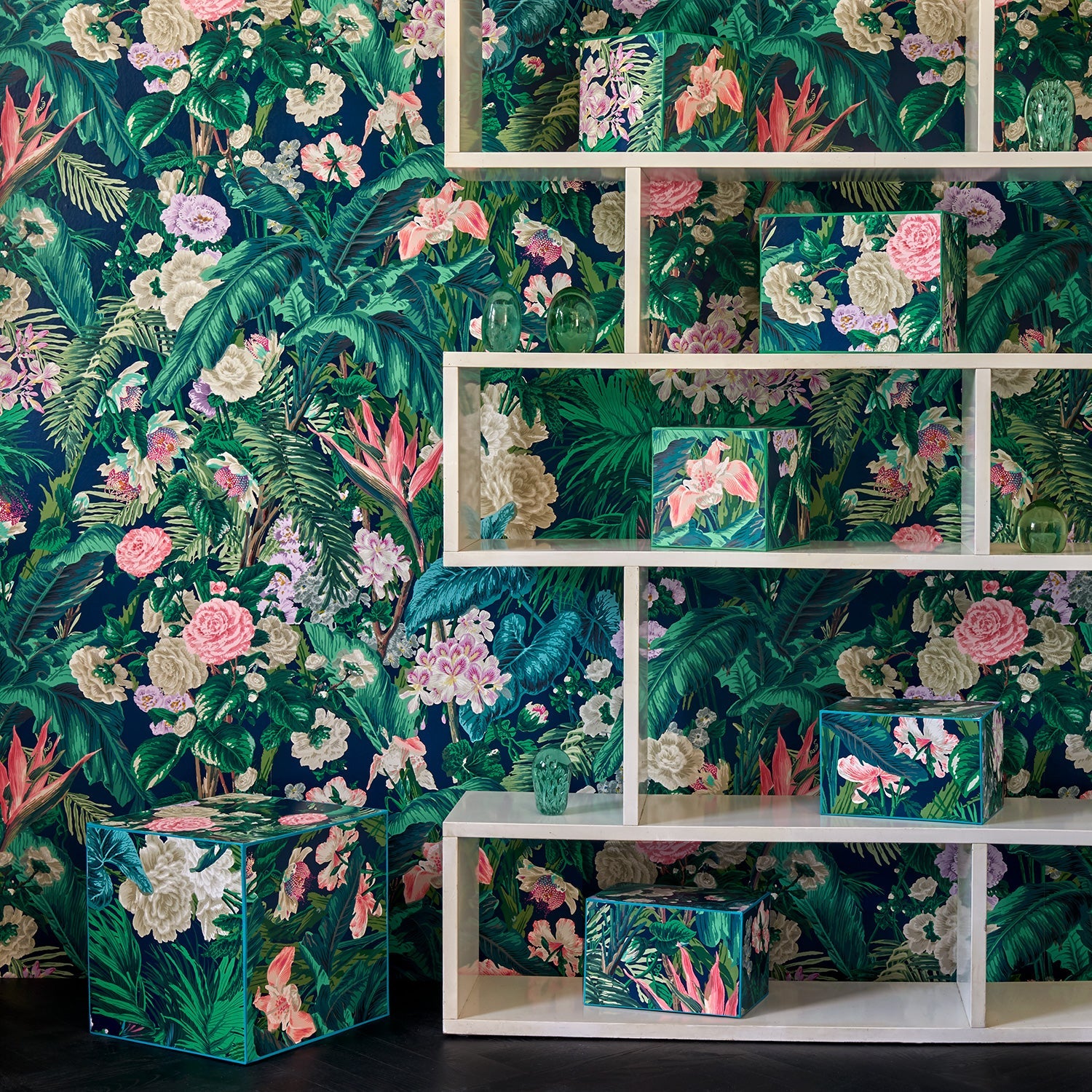 Tropical wallpaper.